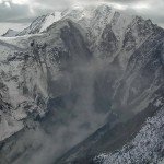 Фотография, снятая сотрудником МЧС после схода ледника Колка
